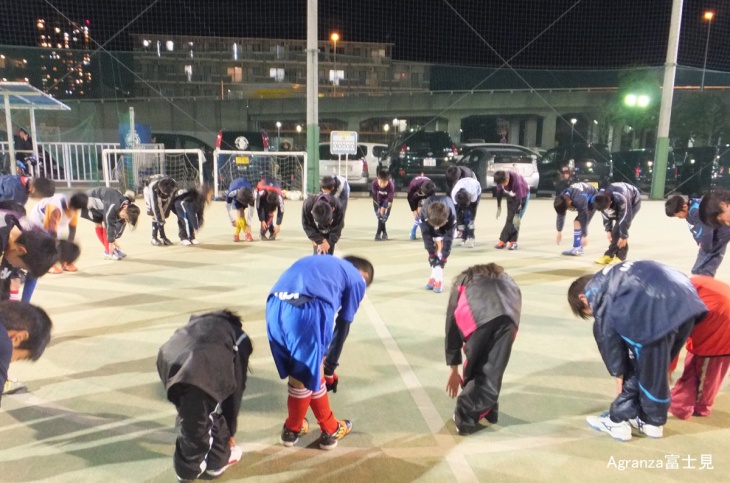 富士見市のフットサル場にて、小学生を対象としたジュニアサッカースクールを開催しました。 富士見市のフットサル場にて、小学生を対象としたジュニアサッカースクールを開催しました。